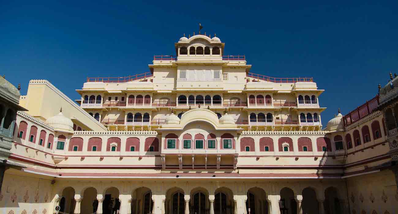 City Palace Jaipur – Visiting Timings, Entry fee, History