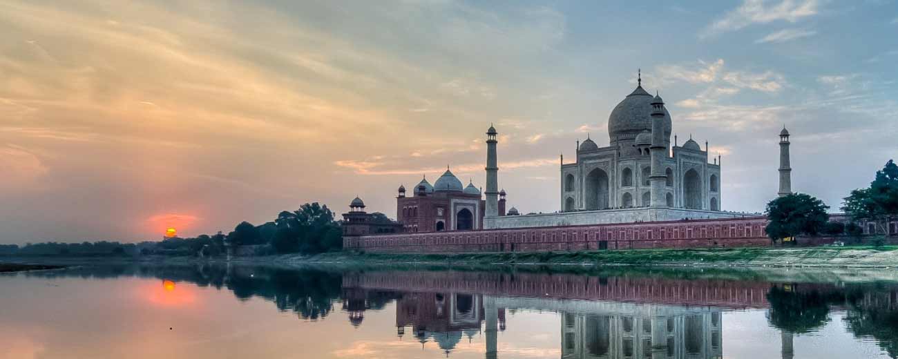 tour agents agra